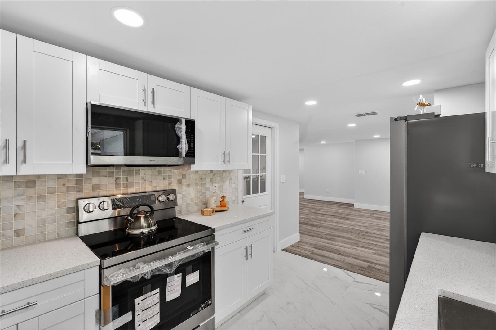 HOLIDAY GARDEN ESTATES - Residential