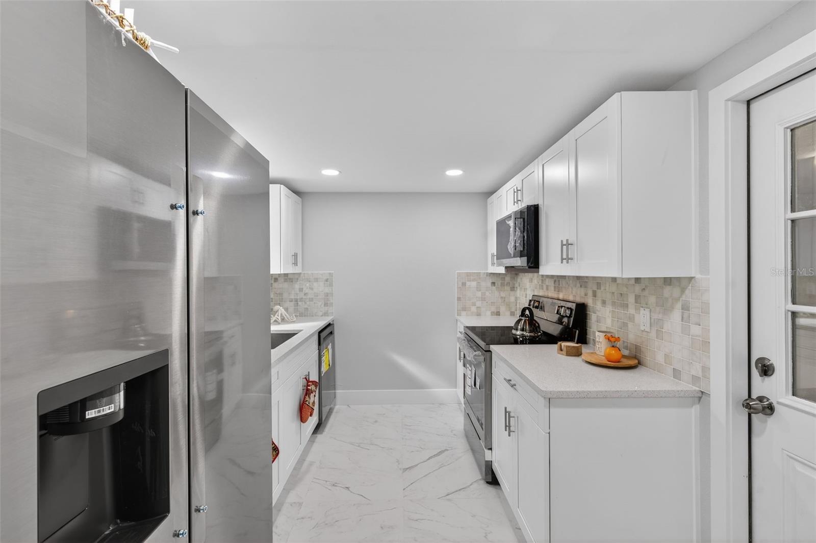 HOLIDAY GARDEN ESTATES - Residential