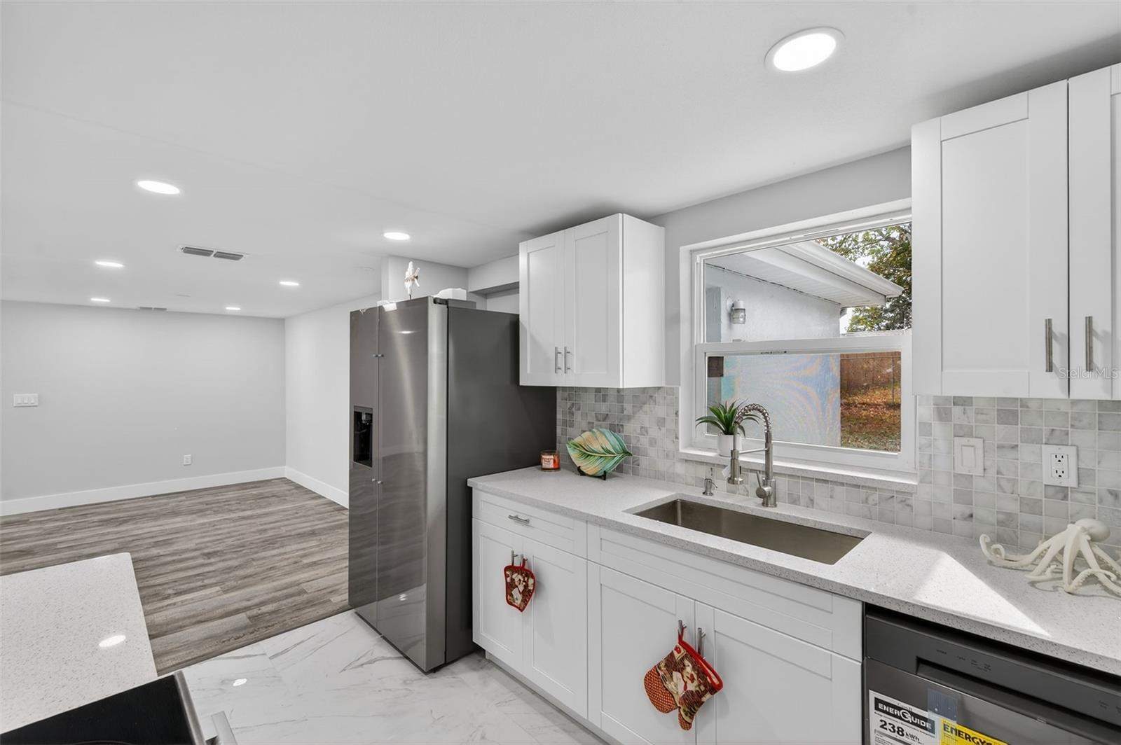 HOLIDAY GARDEN ESTATES - Residential