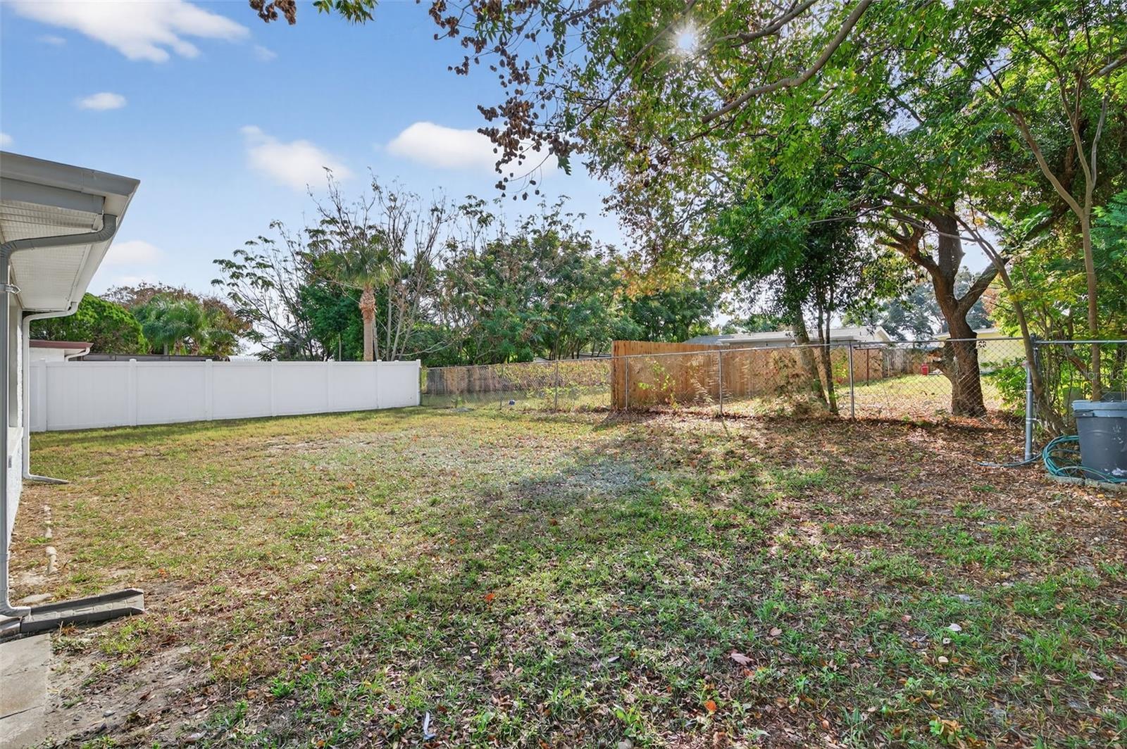 HOLIDAY GARDEN ESTATES - Residential