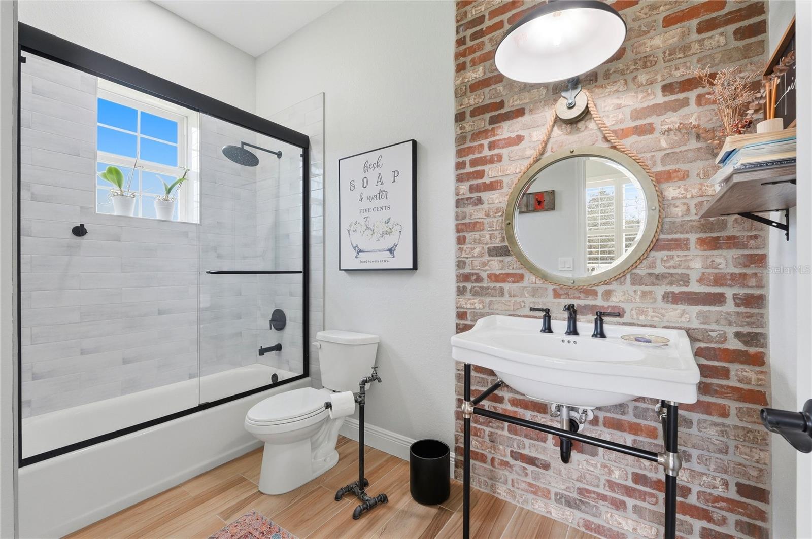 BLUE JORDAN FOREST - Residential