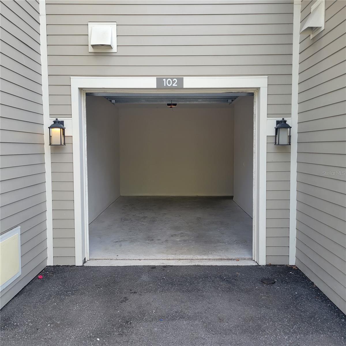 RIVER CLUB PARK OF COMMERCE - Residential Lease