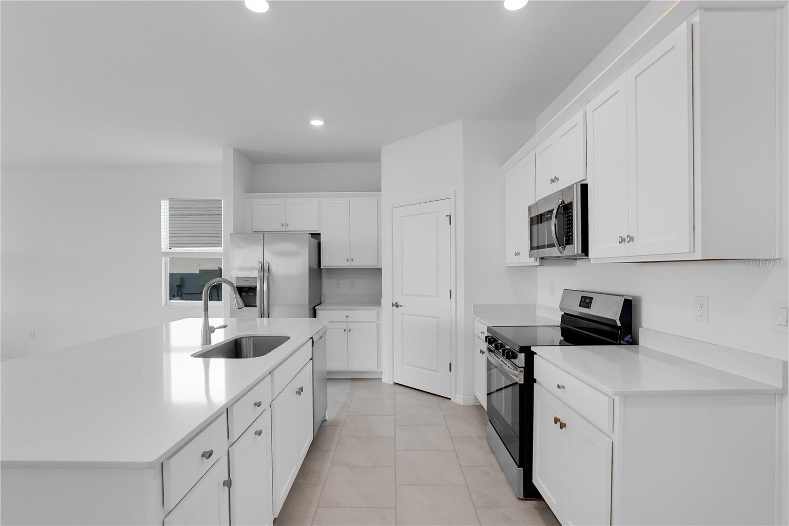 RYE RANCH - Residential