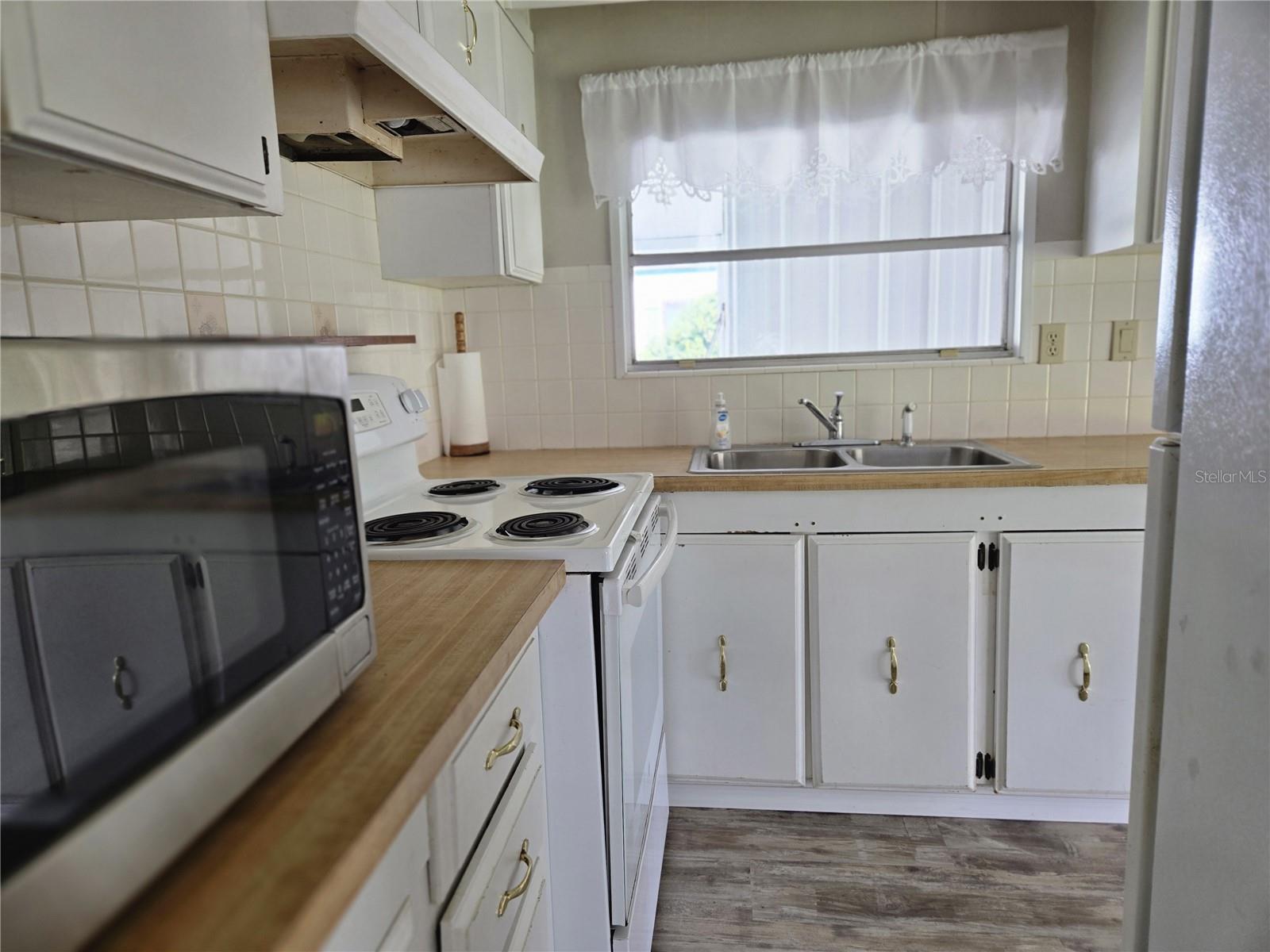 CITRUS RIDGE VILLAGE CONDO - Residential