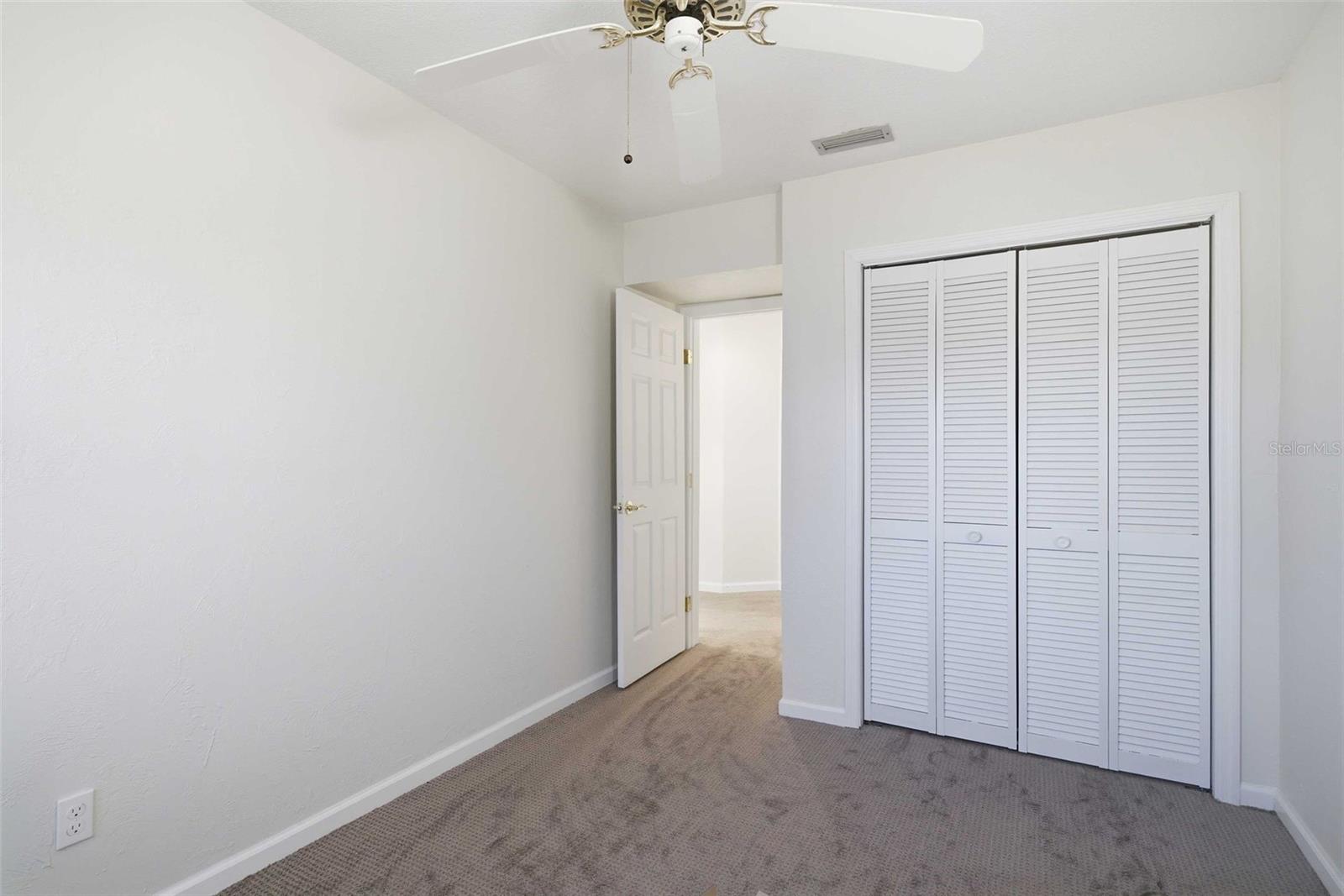 WOODLAND ESTATES - Residential