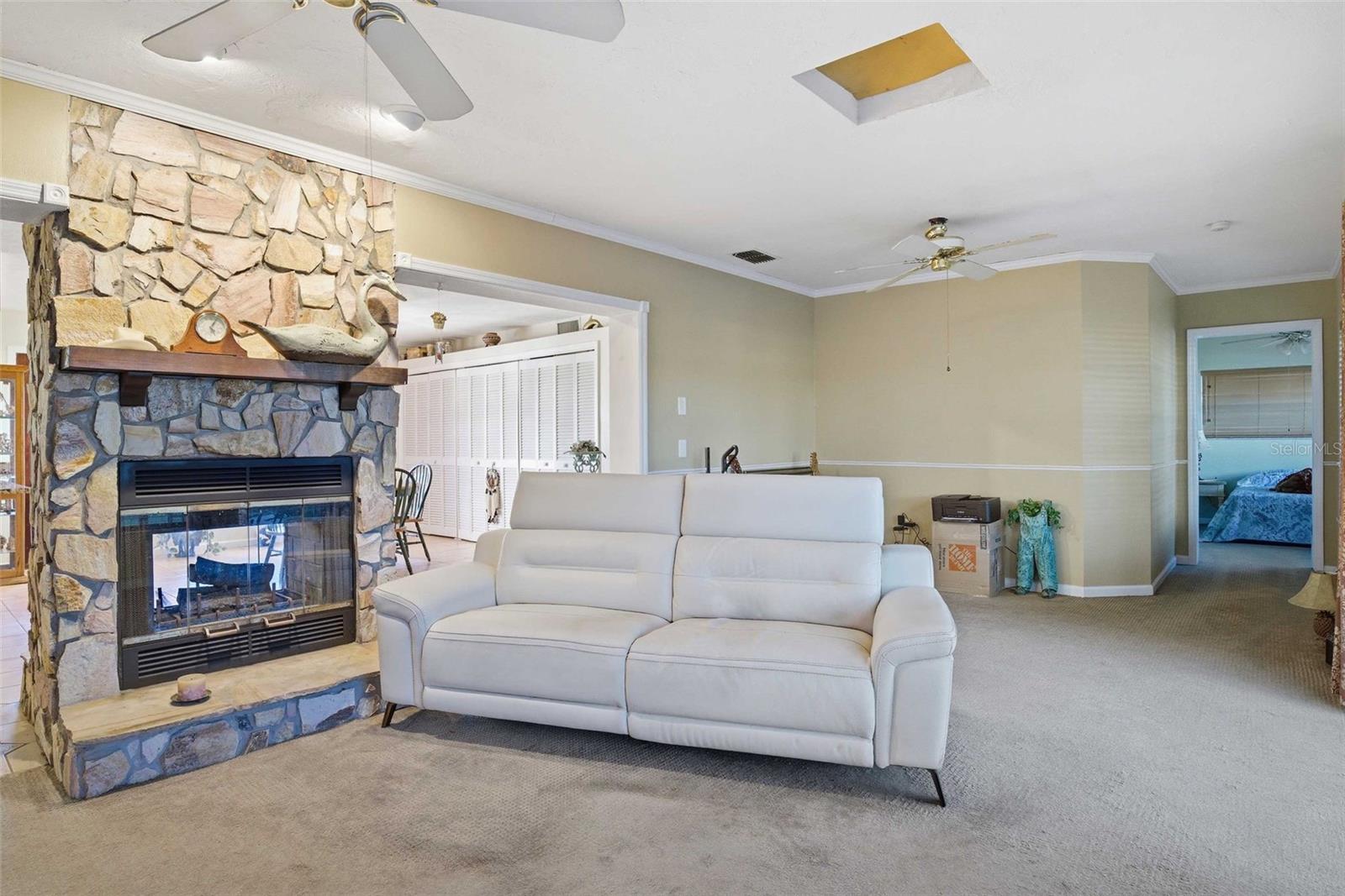 WOODLAND ESTATES - Residential