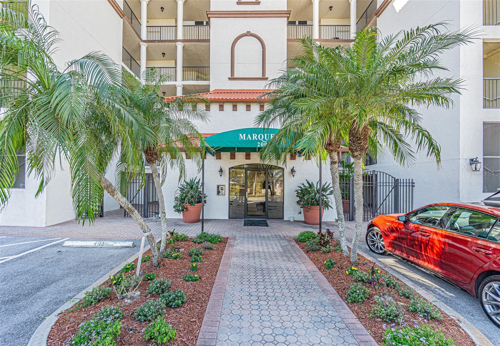 MARQUESA CONDO - Residential