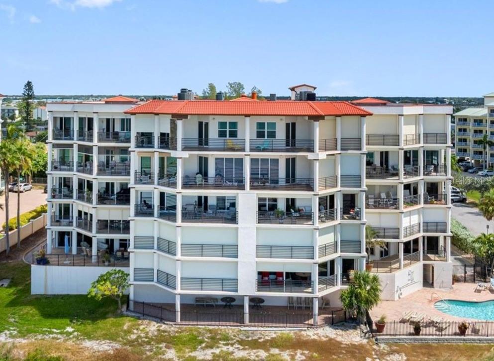 MARQUESA CONDO - Residential