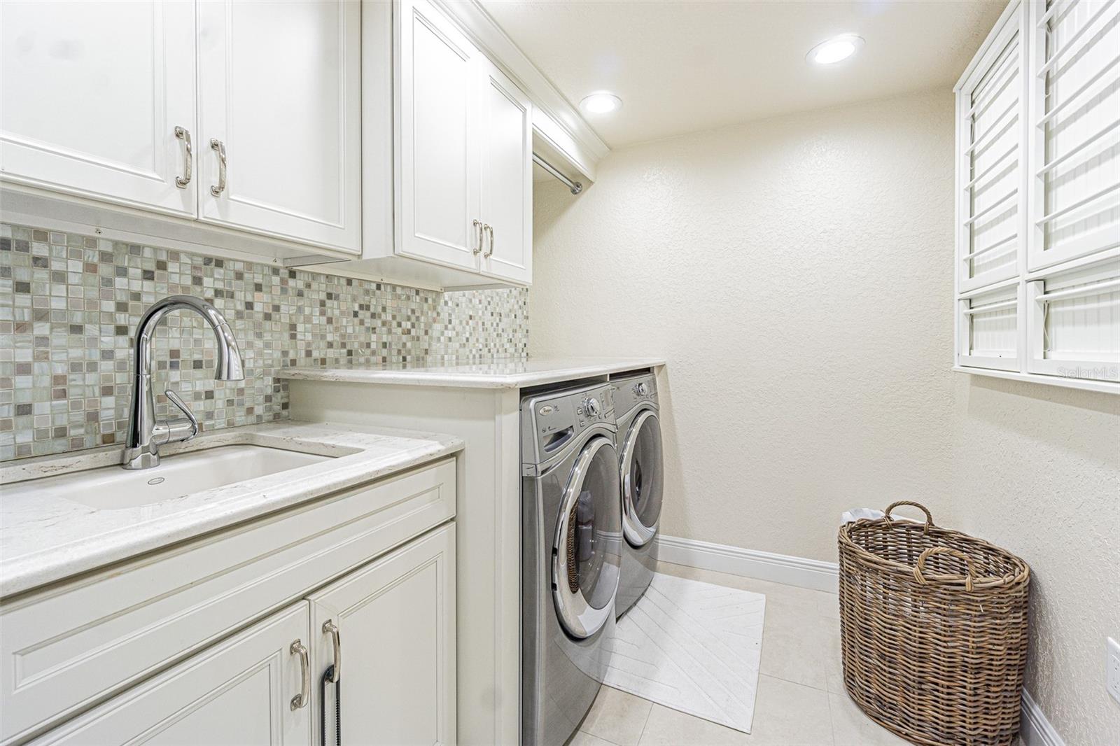 MARQUESA CONDO - Residential