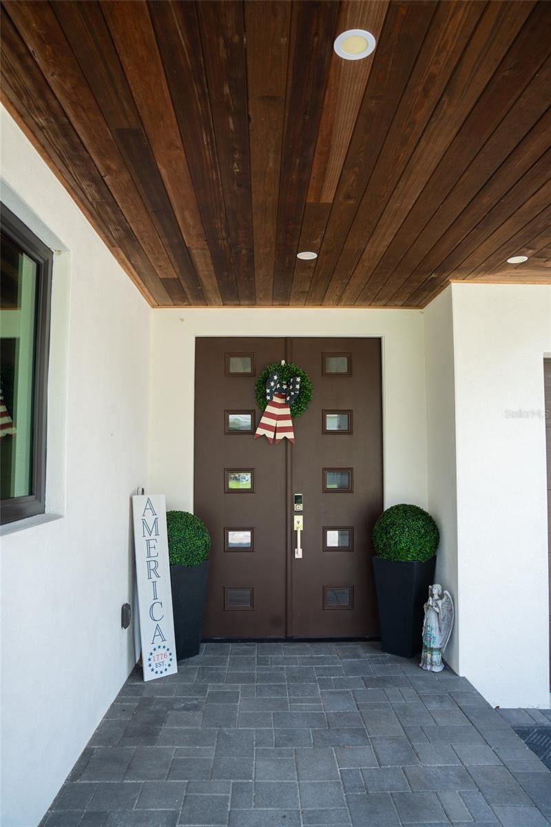 995 STACY LANE