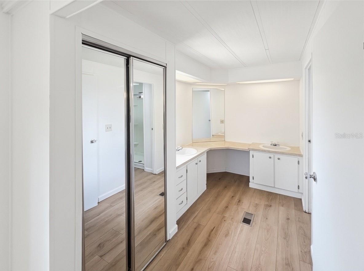 CONTINENTAL CAMPER RESS INCORP - Residential