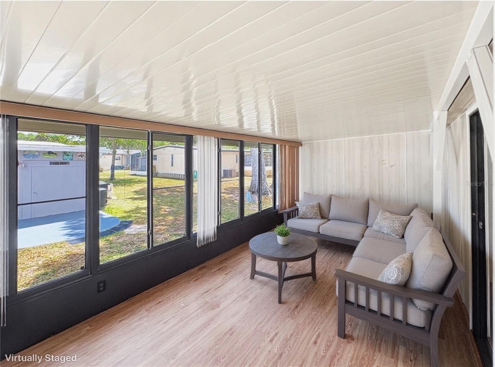 CONTINENTAL CAMPER RESS INCORP - Residential