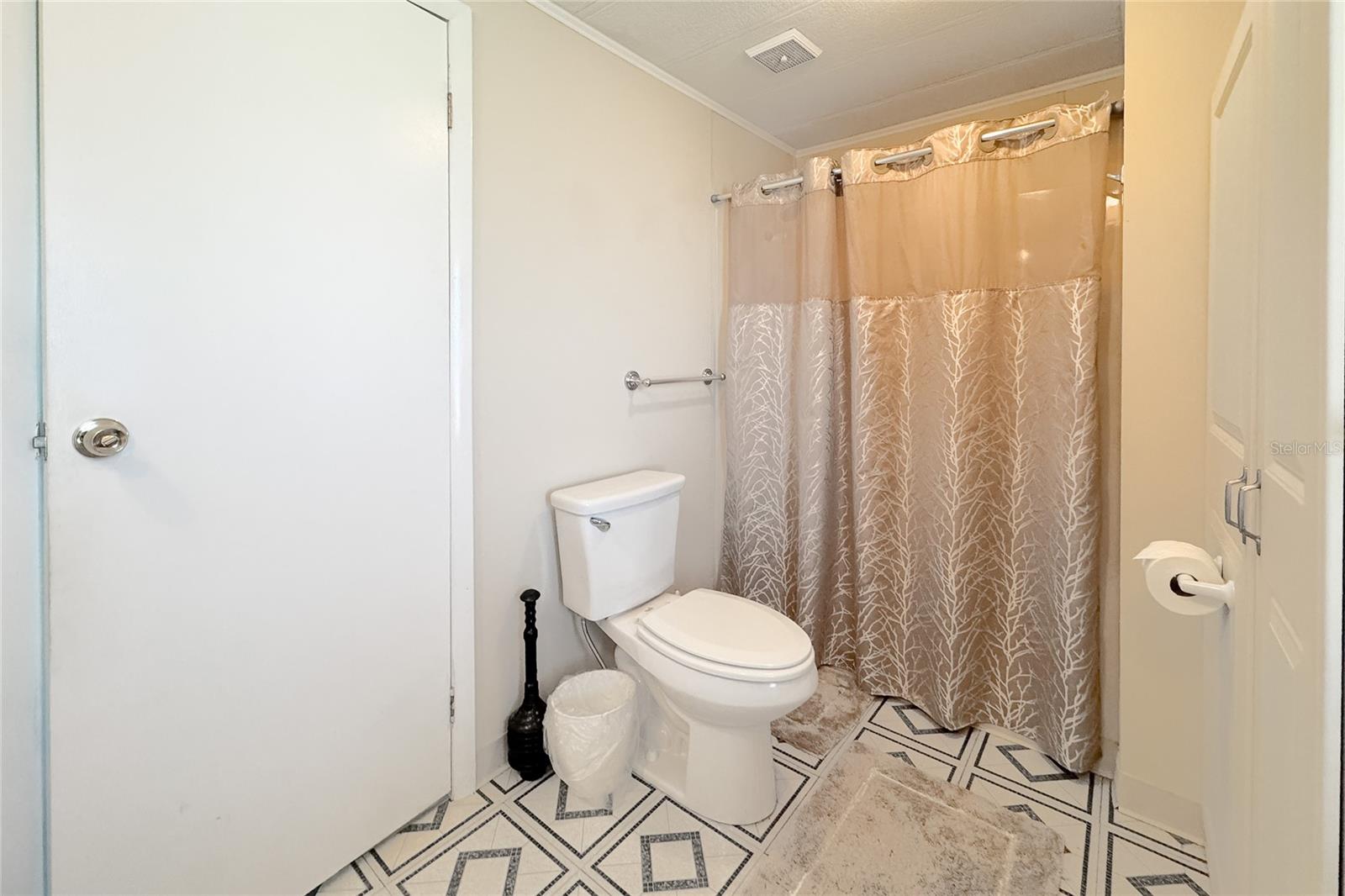 LAKE BETMAR ESTATES - Residential