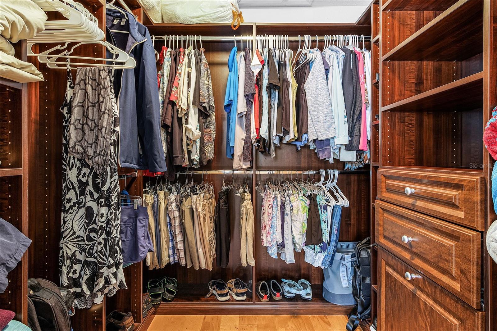 YELLOWFIN BAY - Residential