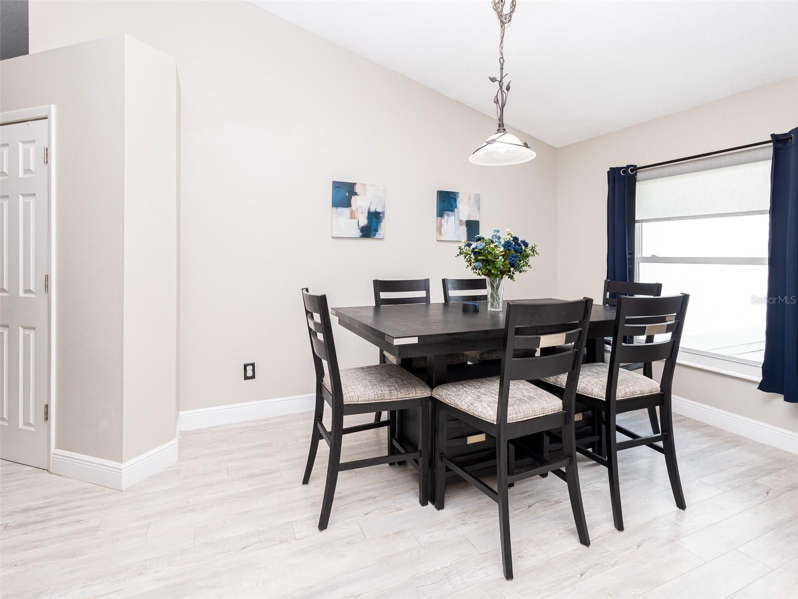 2540 ROLLING BROAK DRIVE