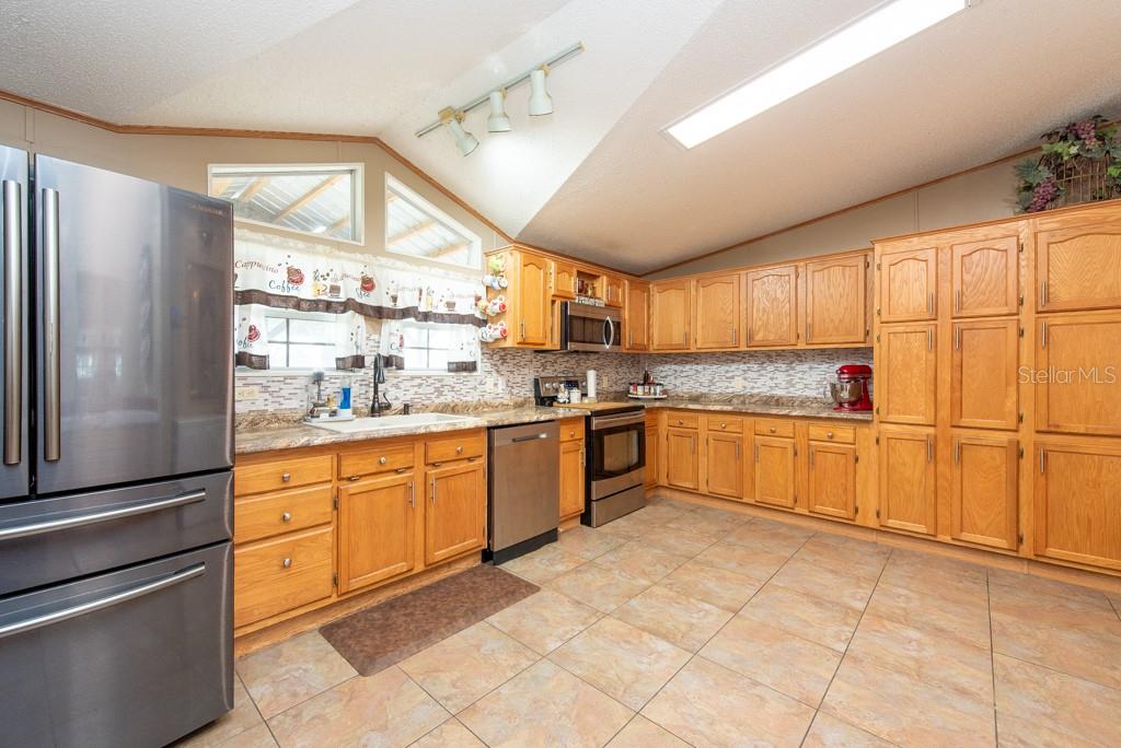 RAYE ANN PLATTED SUB - Residential