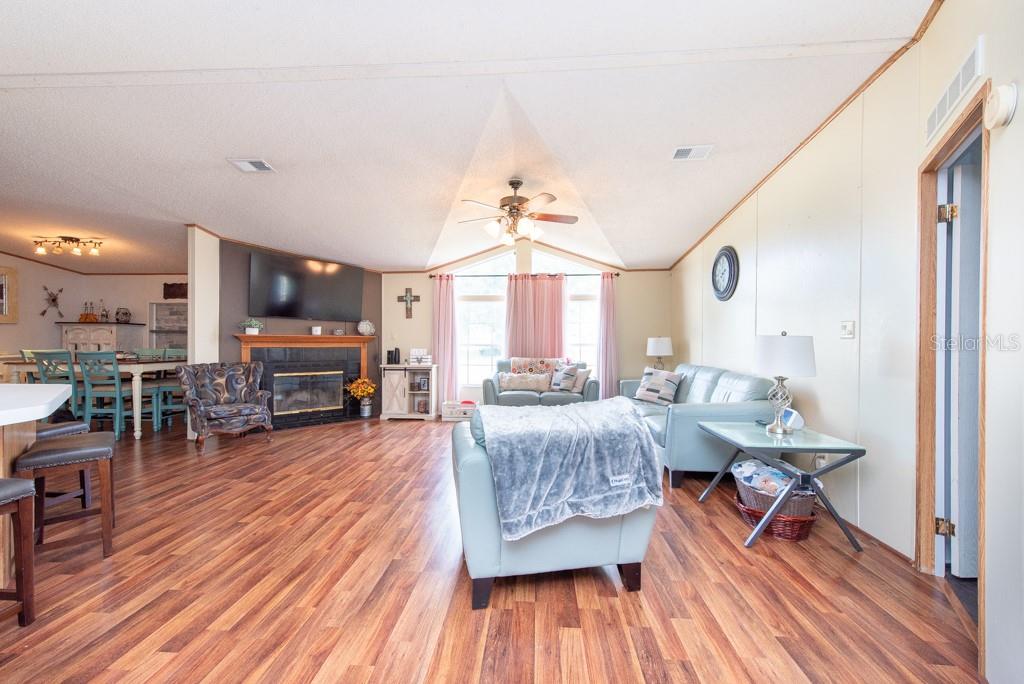 RAYE ANN PLATTED SUB - Residential