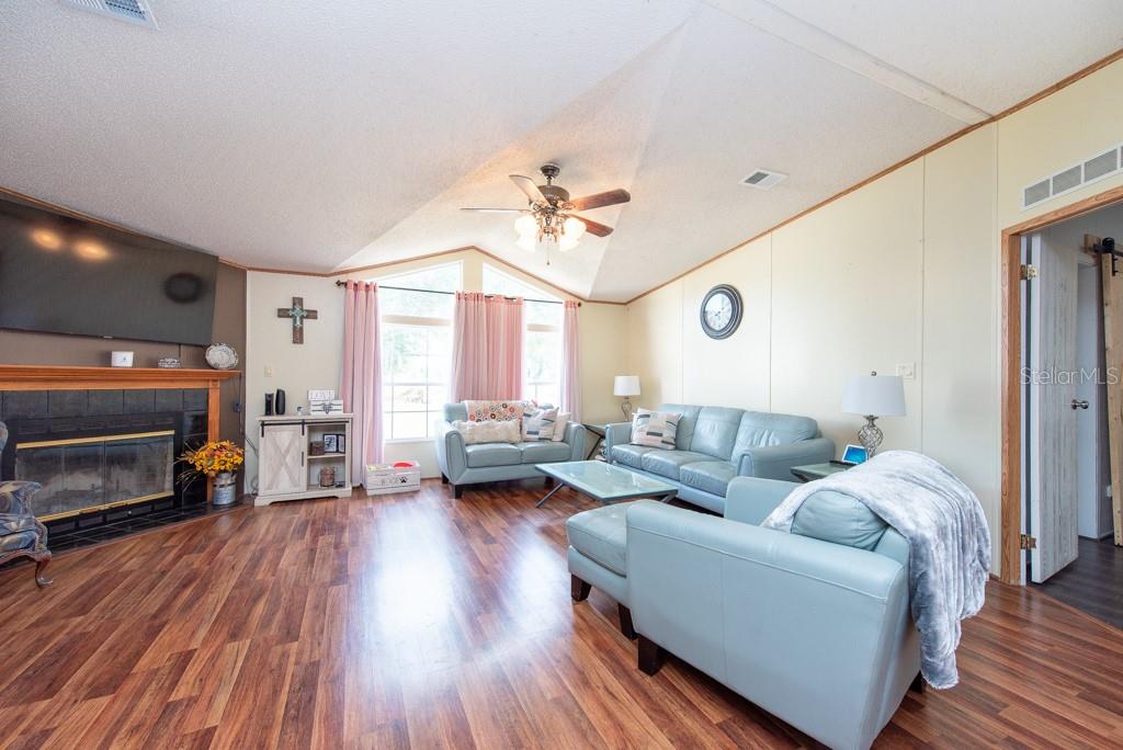 RAYE ANN PLATTED SUB - Residential