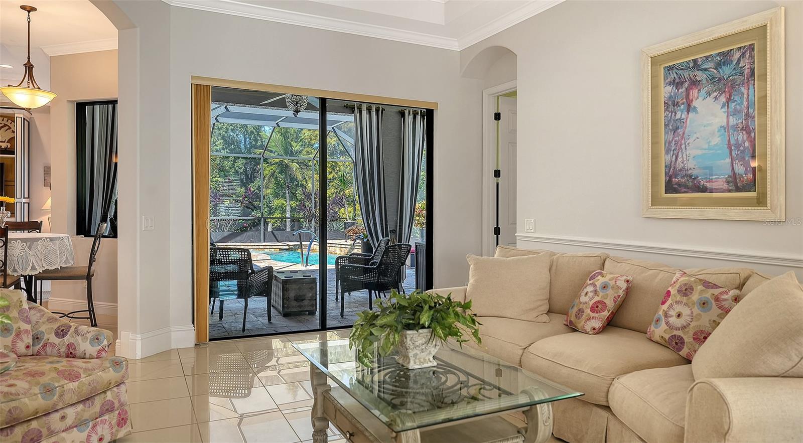 RIVA TRACE - Residential