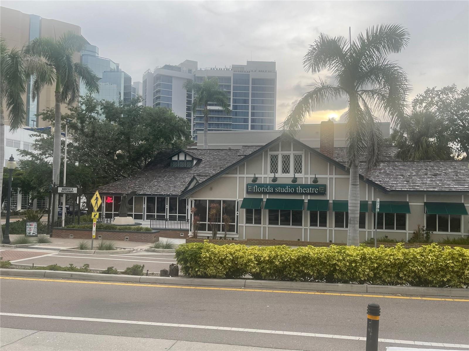 RIVA TRACE - Residential