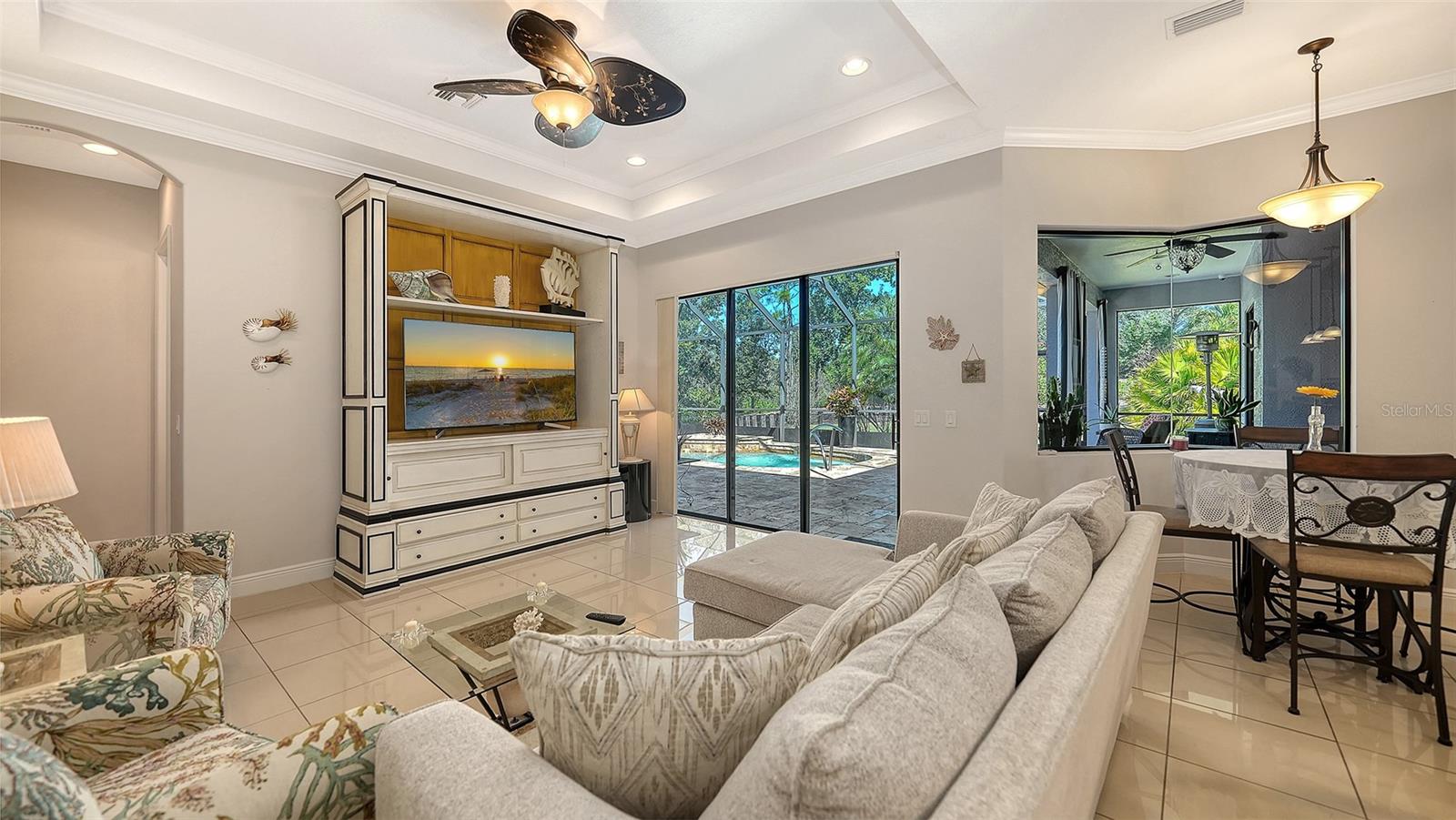 RIVA TRACE - Residential