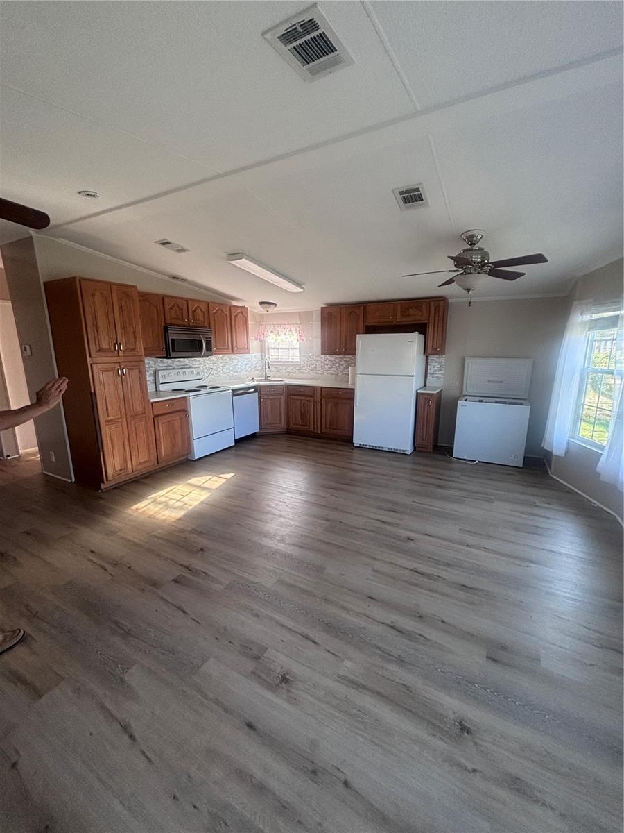 29215 EDGEWOOD STREET, PUNTA GORDA, FL, 33982 1 29215 EDGEWOOD STREET