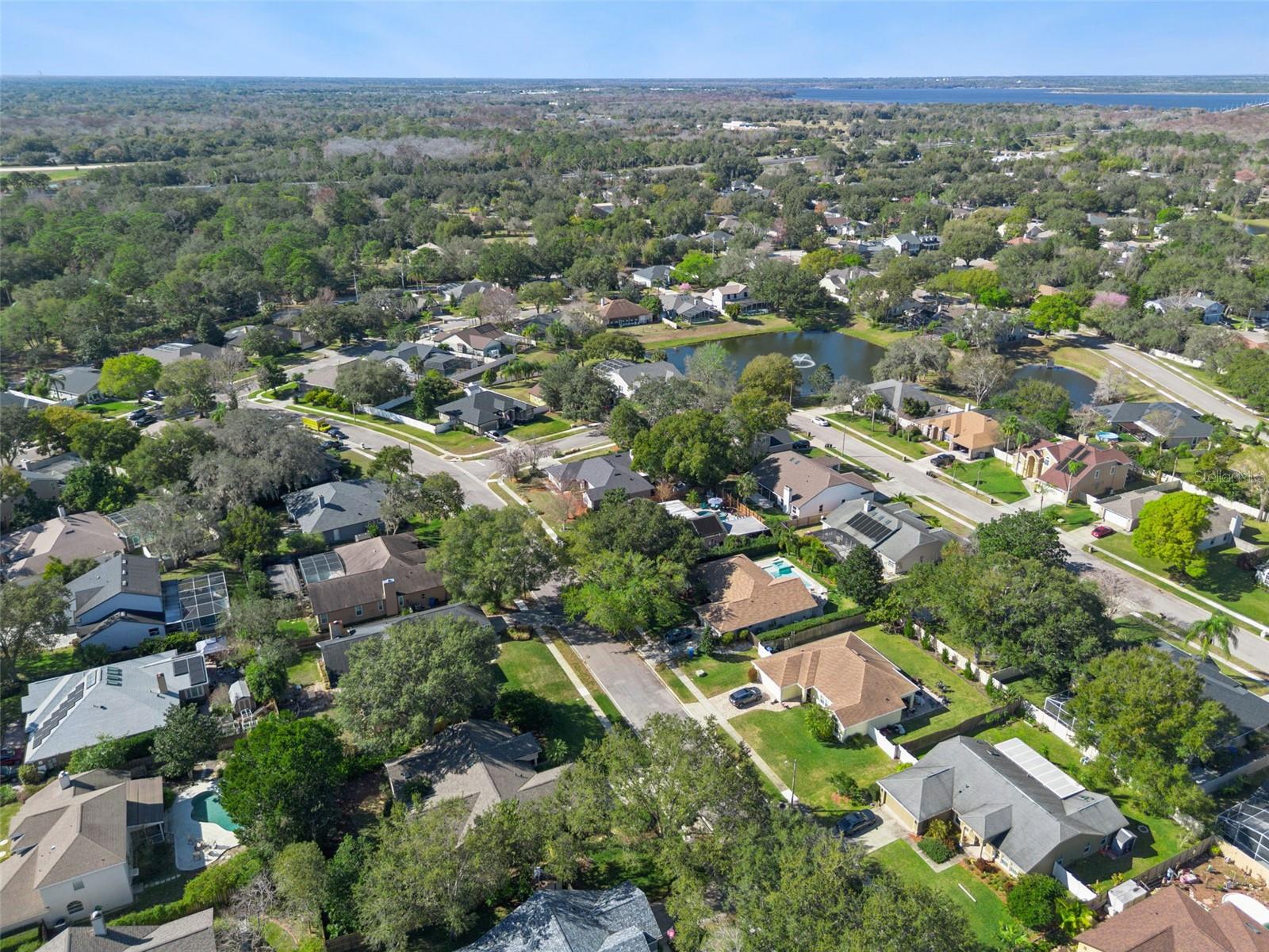 BENTLEY WOODS - Residential