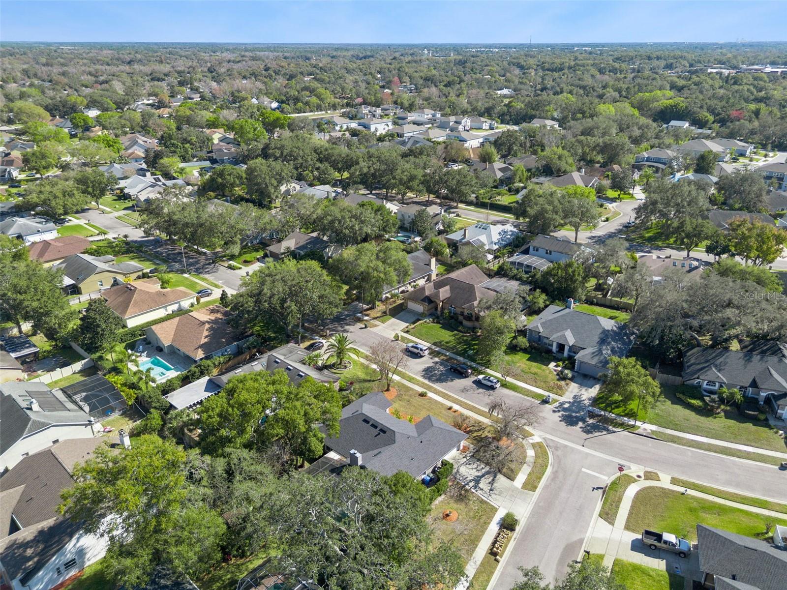 BENTLEY WOODS - Residential