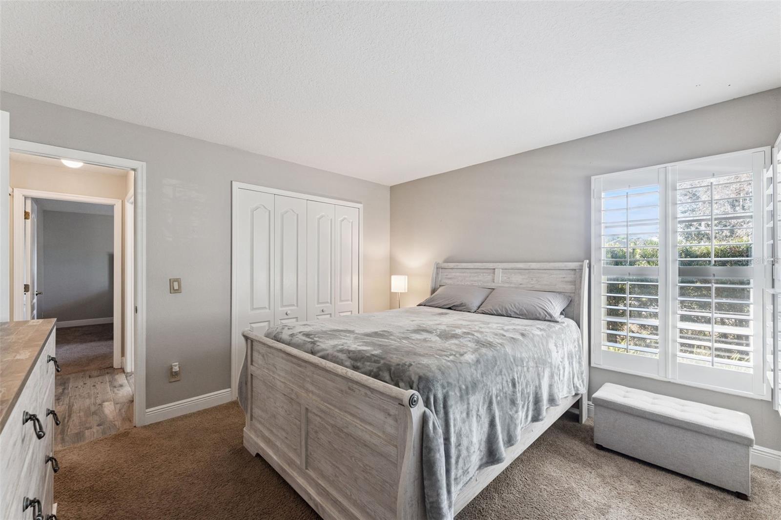 BENTLEY WOODS - Residential