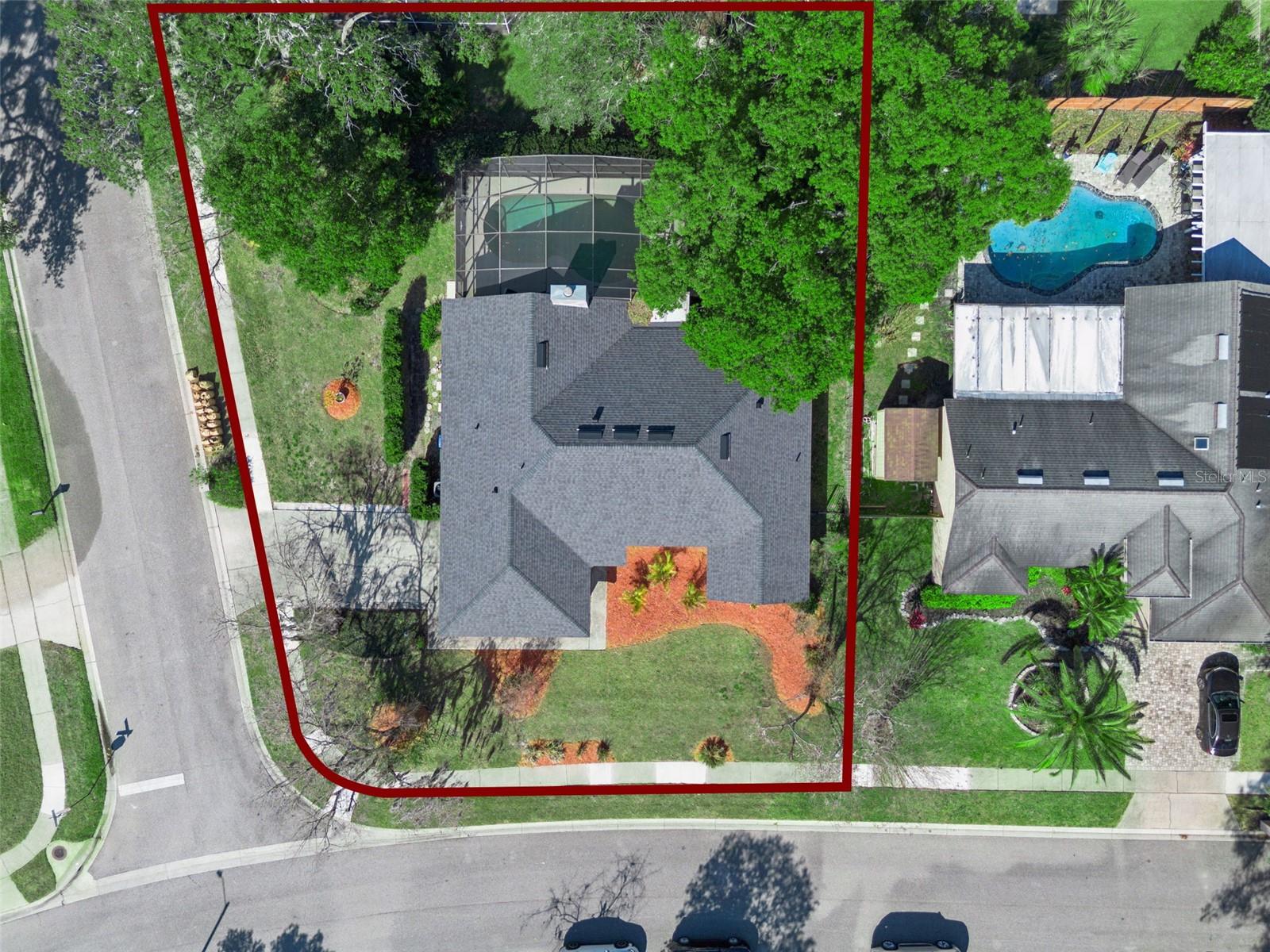 BENTLEY WOODS - Residential