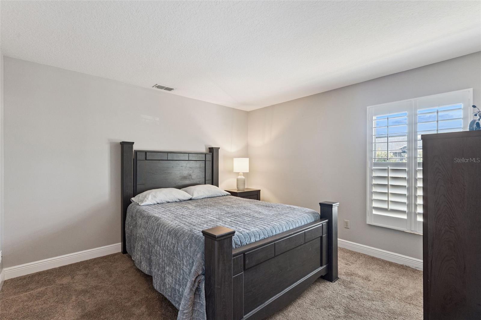 BENTLEY WOODS - Residential