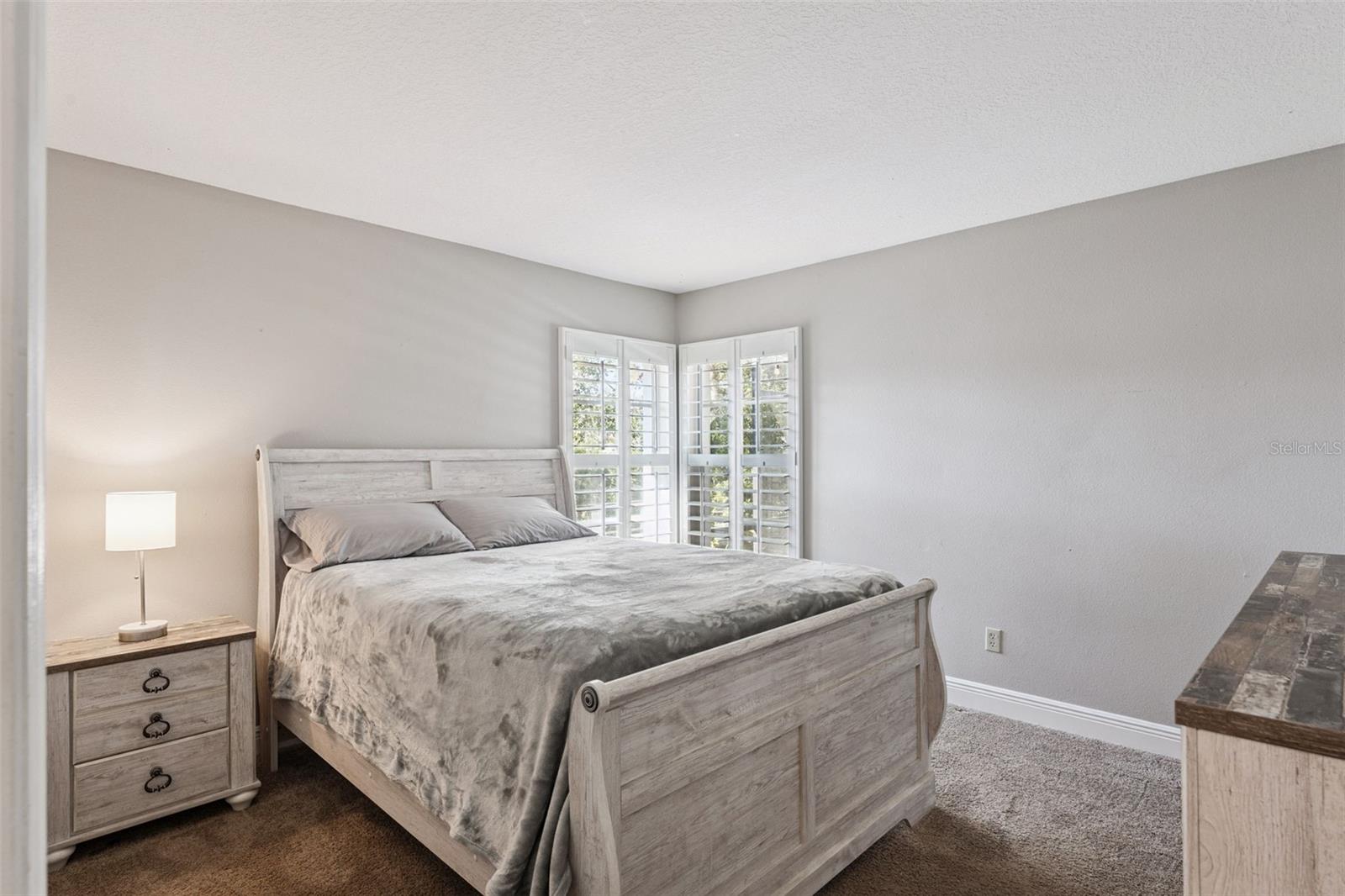 BENTLEY WOODS - Residential