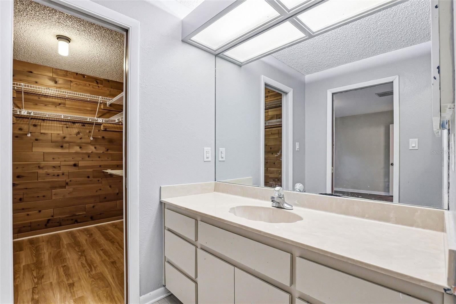 KEYSTONE PARK COLONY SUB - Residential