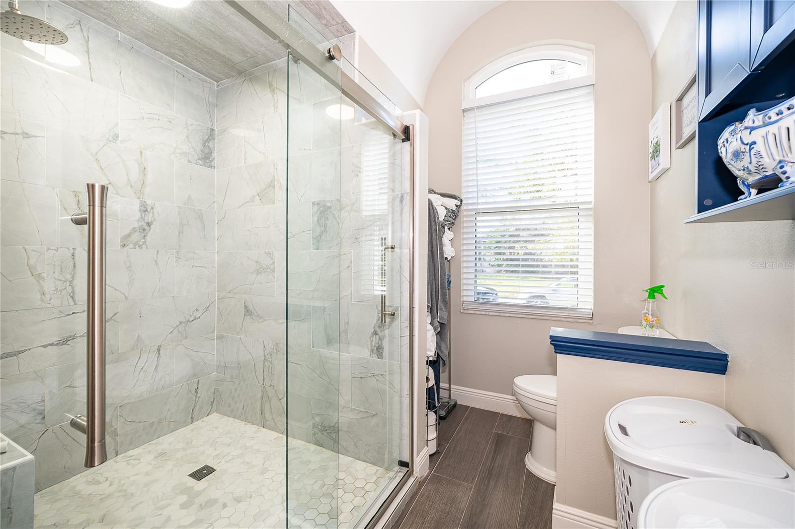 LOMA DEL SOL PH 02 E - Residential Lease