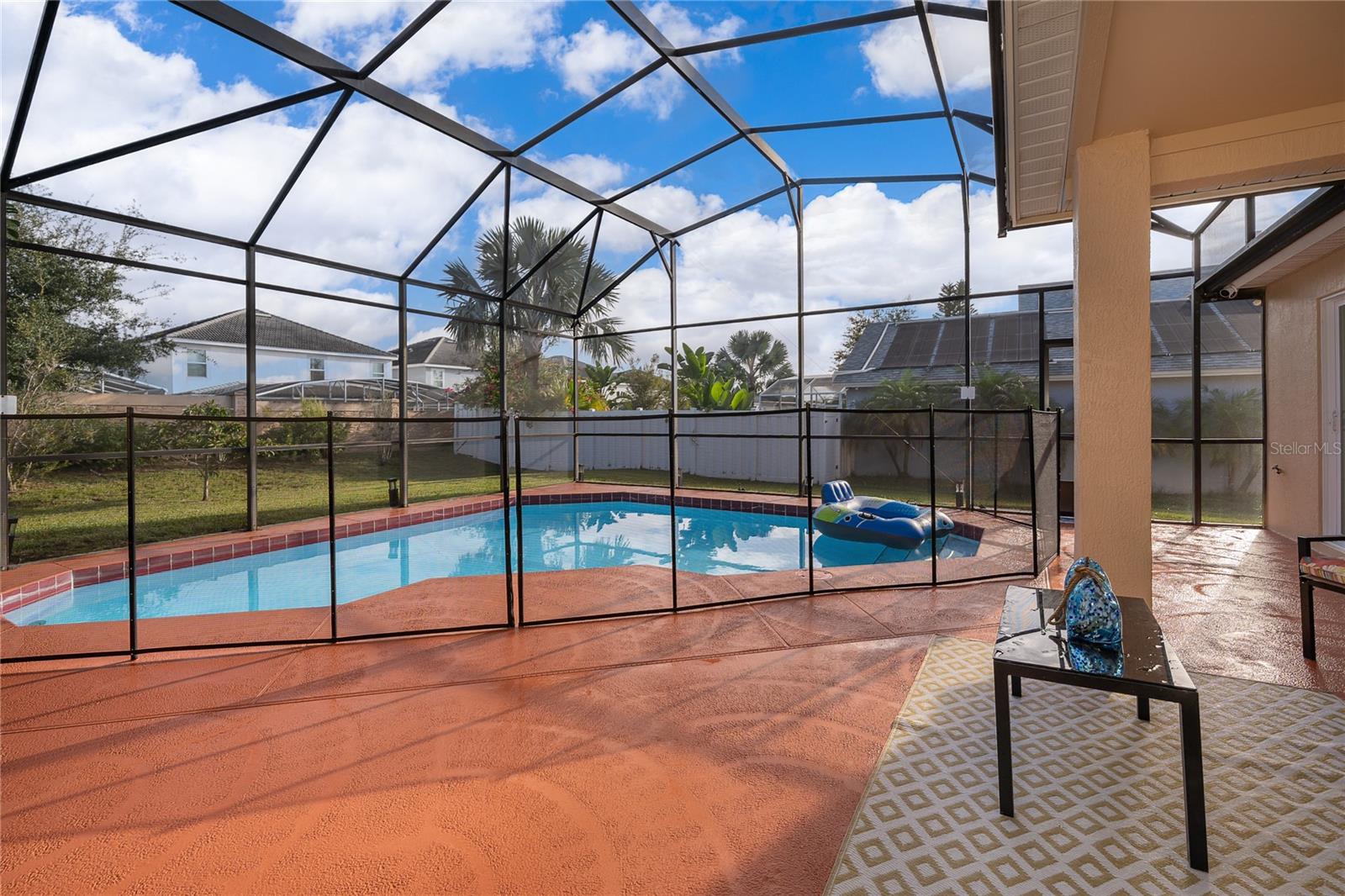 LOMA DEL SOL PH 02 E - Residential Lease