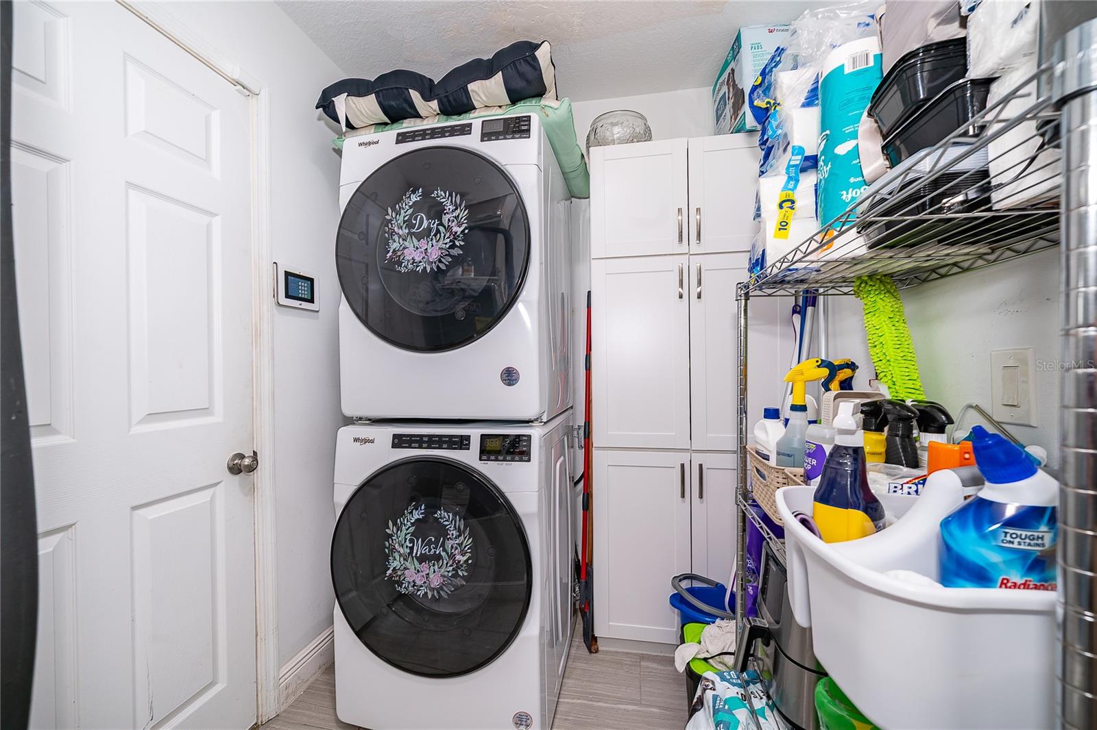 LOMA DEL SOL PH 02 E - Residential Lease