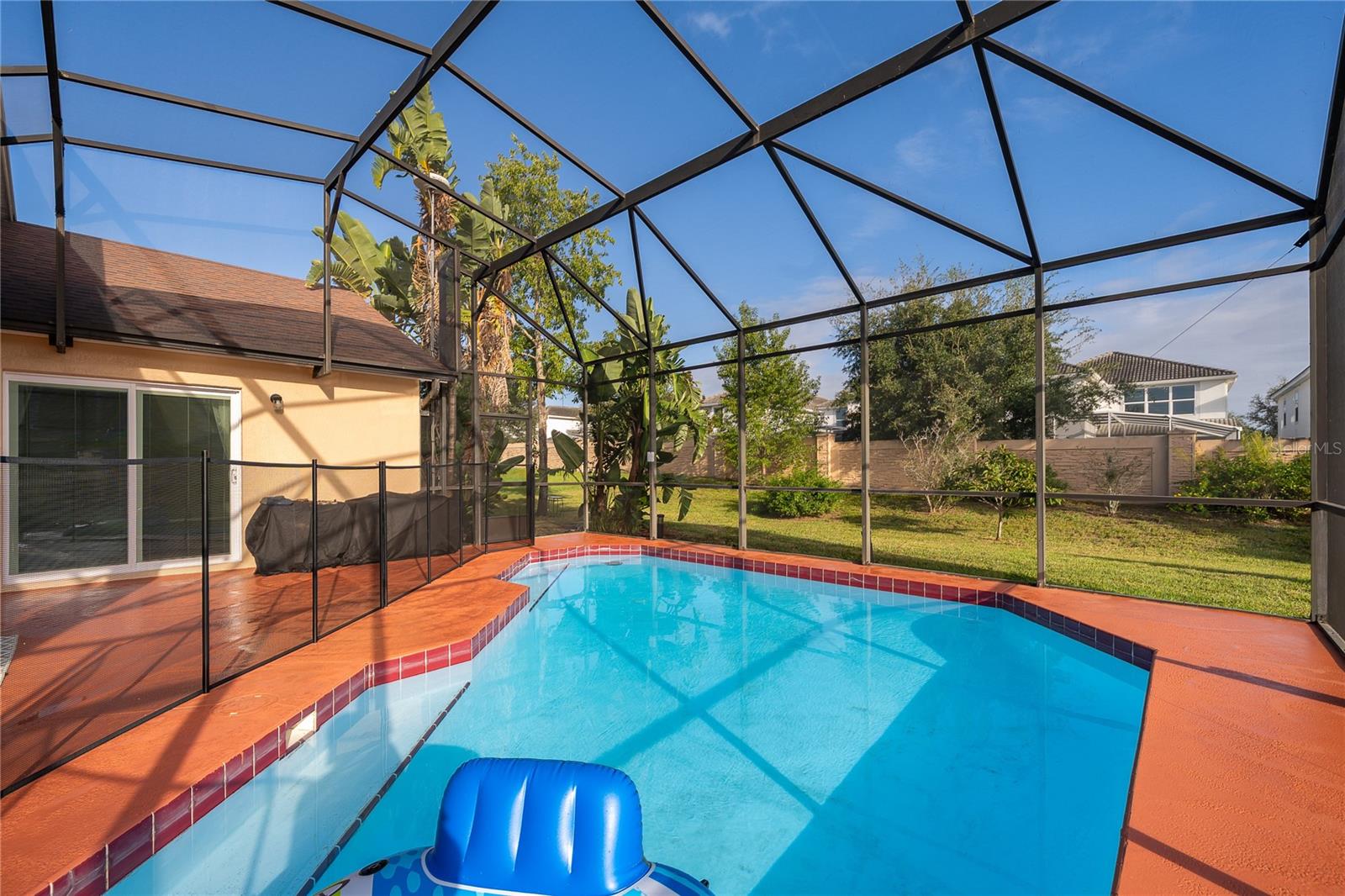 LOMA DEL SOL PH 02 E - Residential Lease