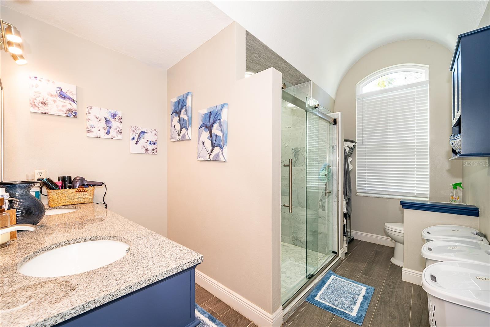 LOMA DEL SOL PH 02 E - Residential Lease