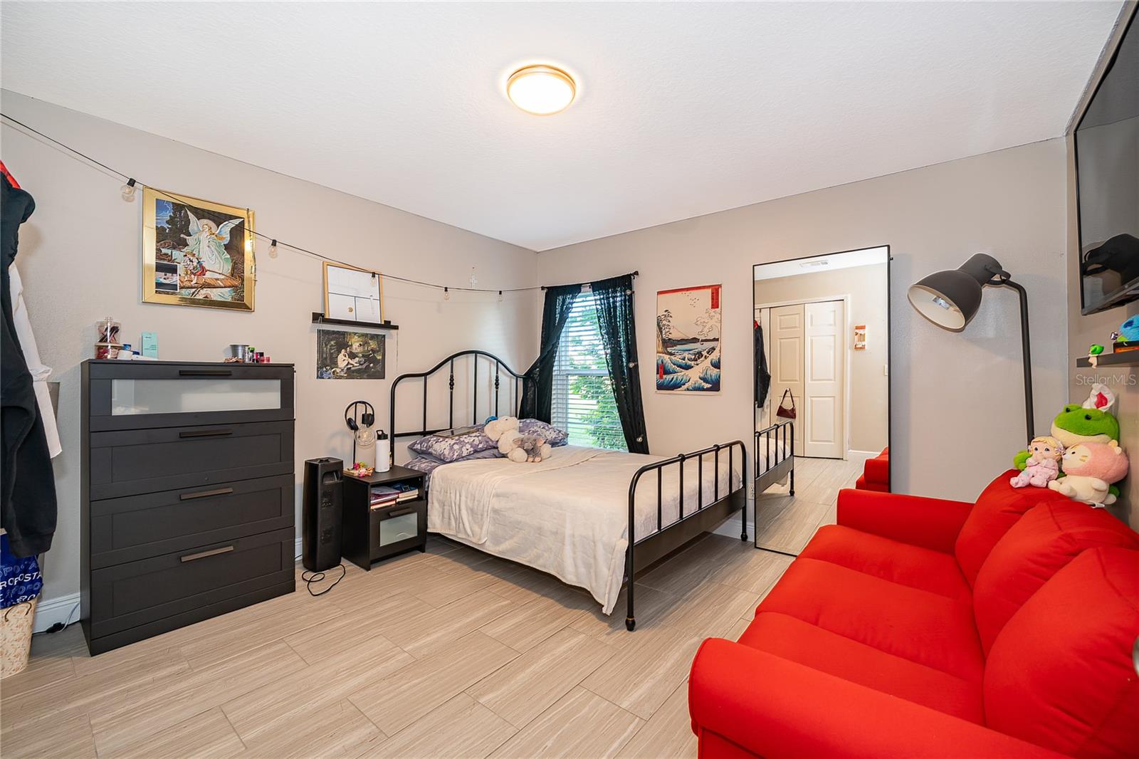 LOMA DEL SOL PH 02 E - Residential Lease