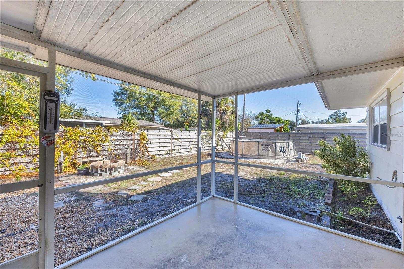 BONITA MANOR - Residential