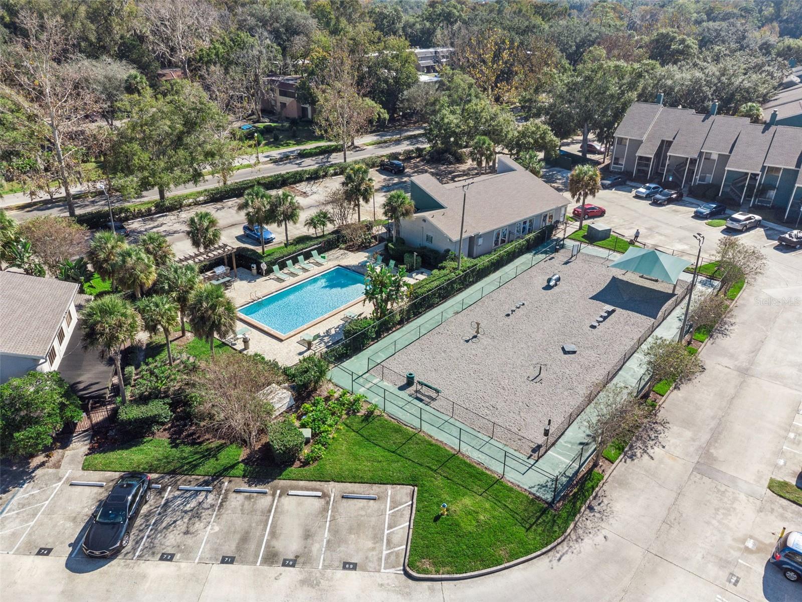 CYPRESS CLUB - Residential