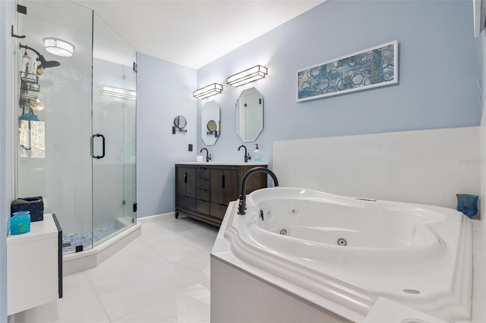 CYPRESS CLUB - Residential