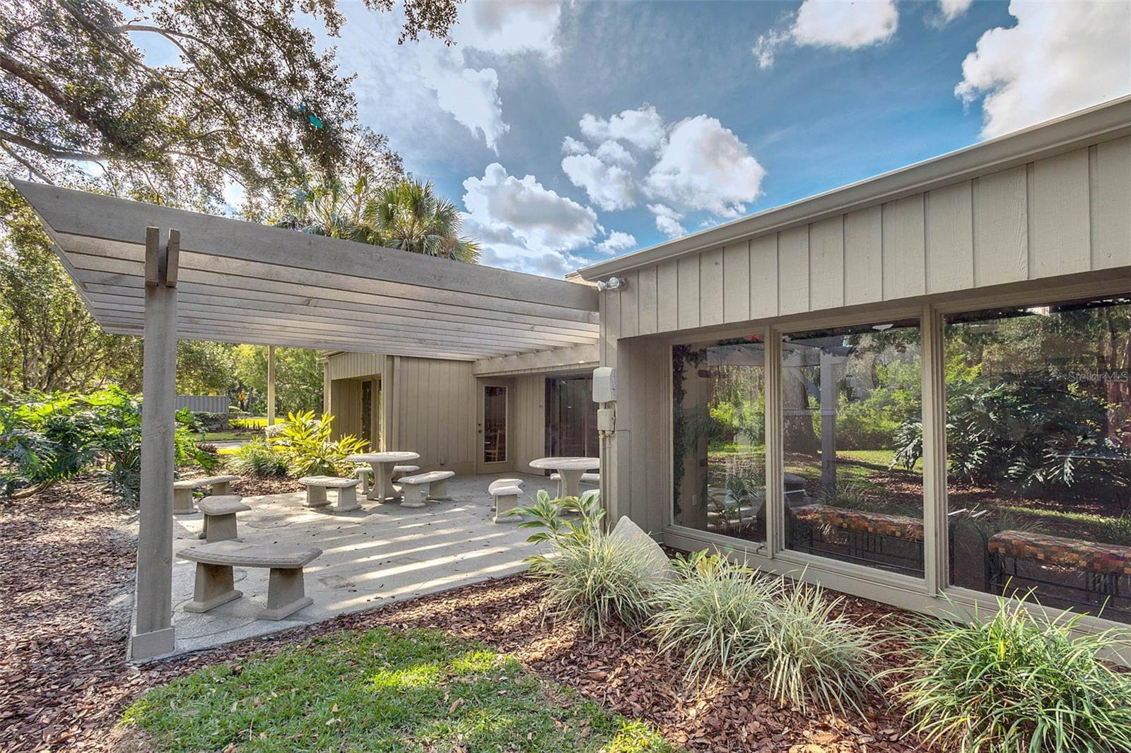 CYPRESS CLUB - Residential