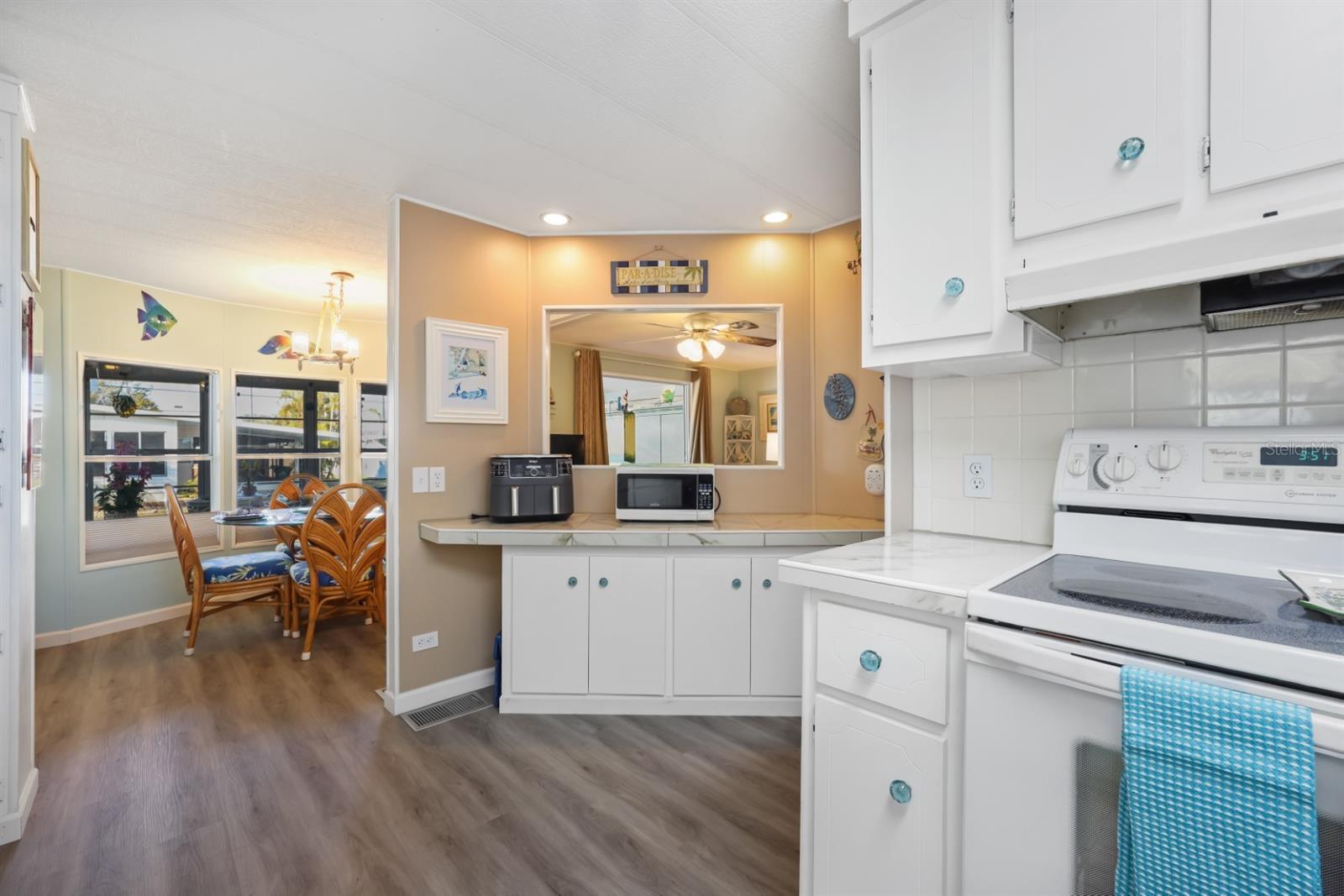 MAPLE LEAF ESTATES - Residential