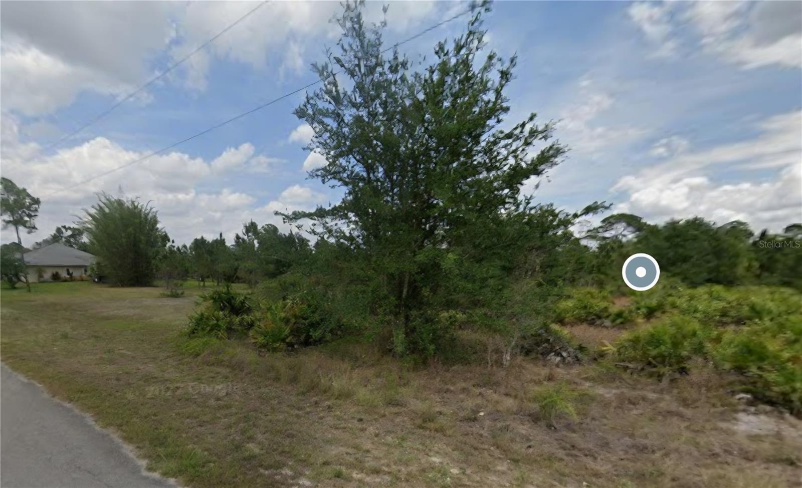 This is the perfect location for your dream home! Build your dream custom home to live the perfect Florida Lifestyle!