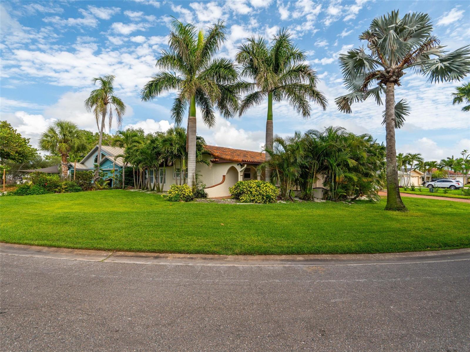 SOUTH CSWY ISLE YACHT CLUB 4TH ADD - Residential