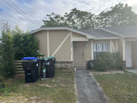 Photo of 1081 Woodman Way, Orlando, FL 32818 (MLS # S5140430)