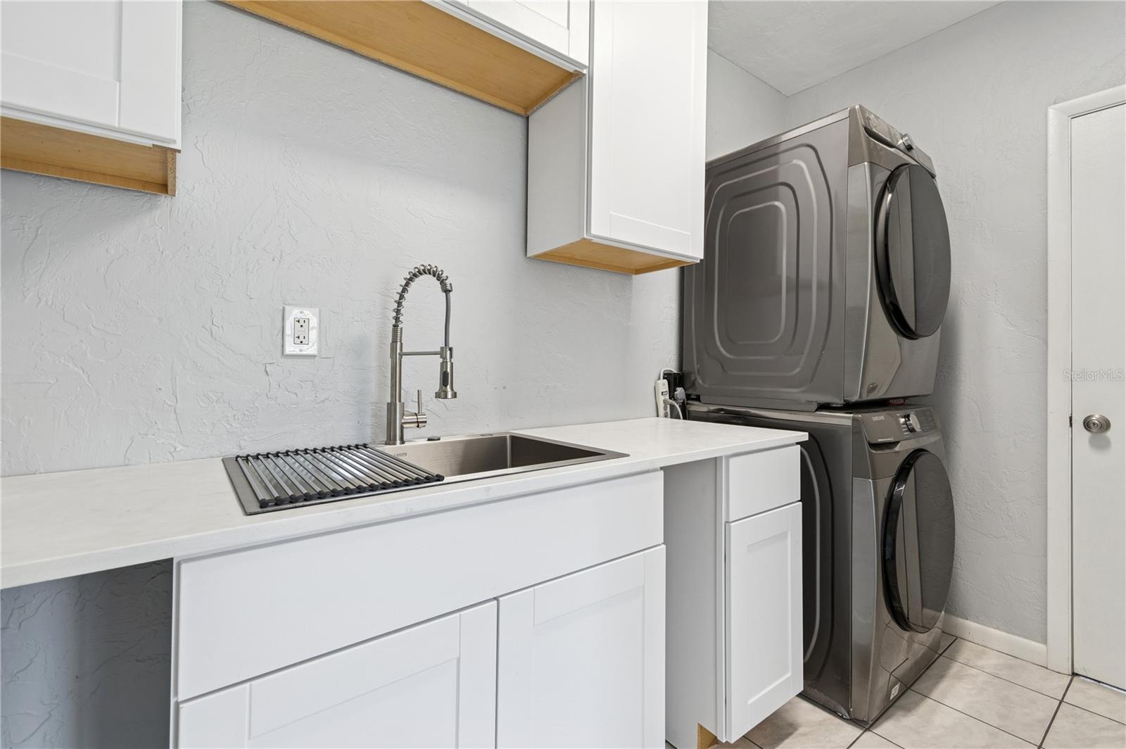 DREAMWOLD - Residential