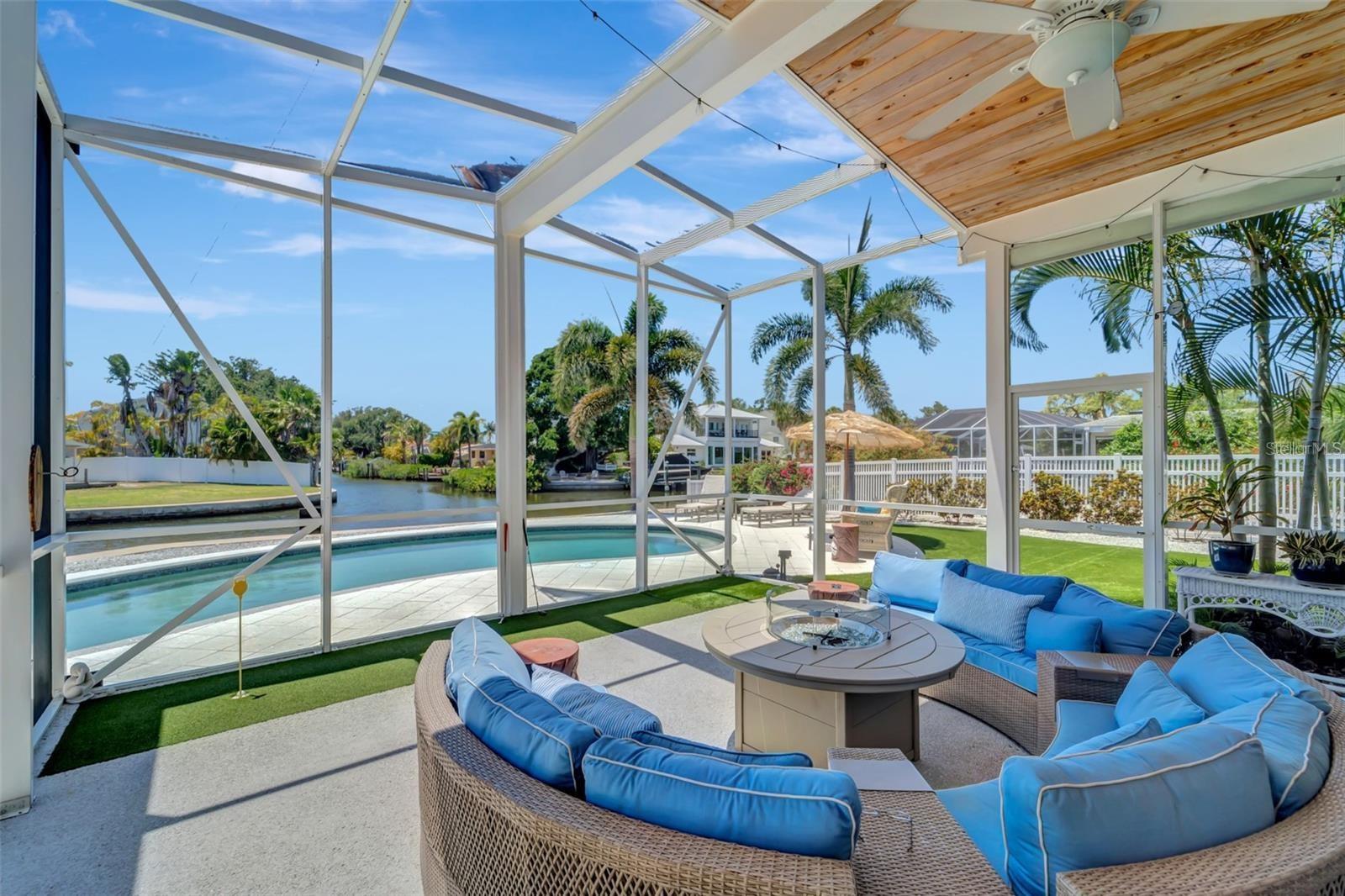 SARA SANDS - Residential