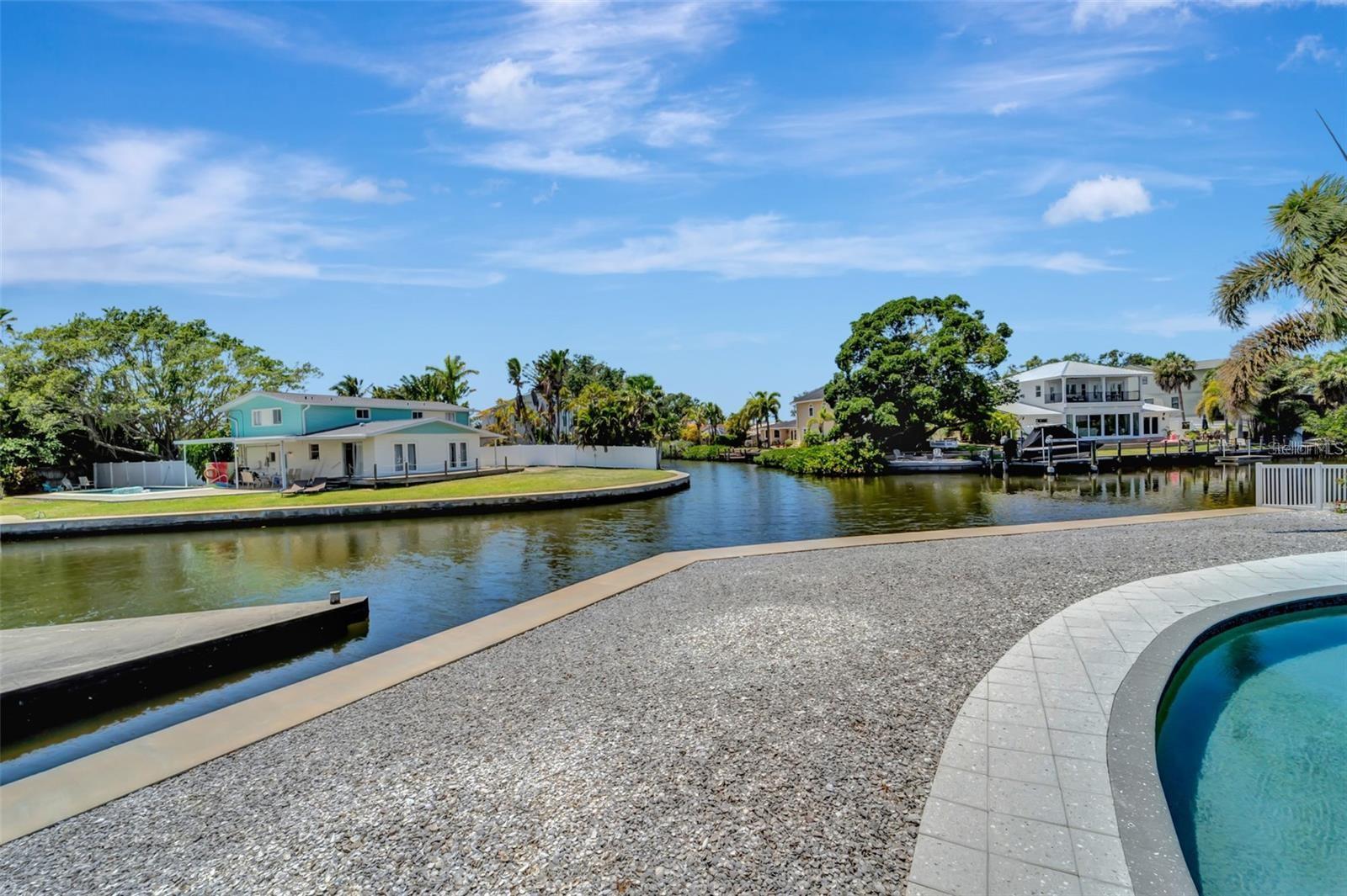 SARA SANDS - Residential